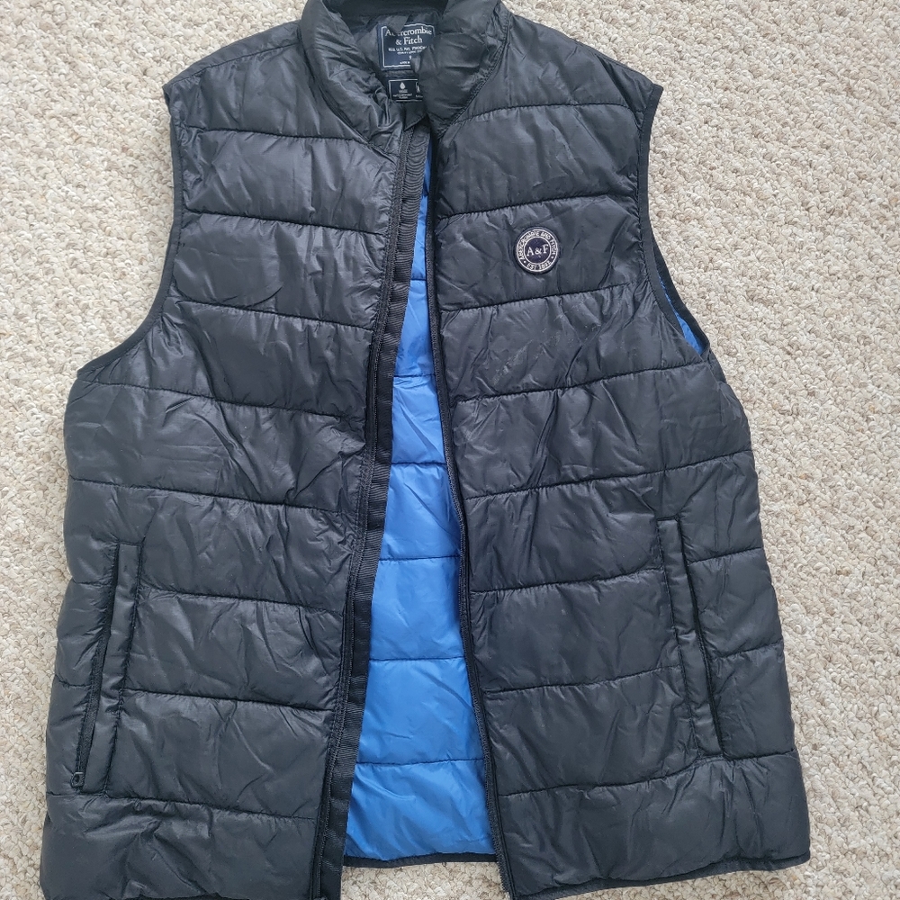 Abercrombie & Fitch men's small vest